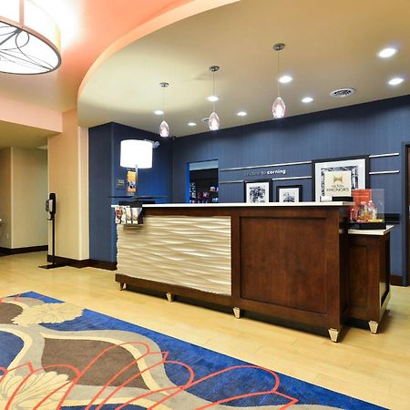 Hampton Inn Corning/Пейнтед-Пост Екстер'єр фото