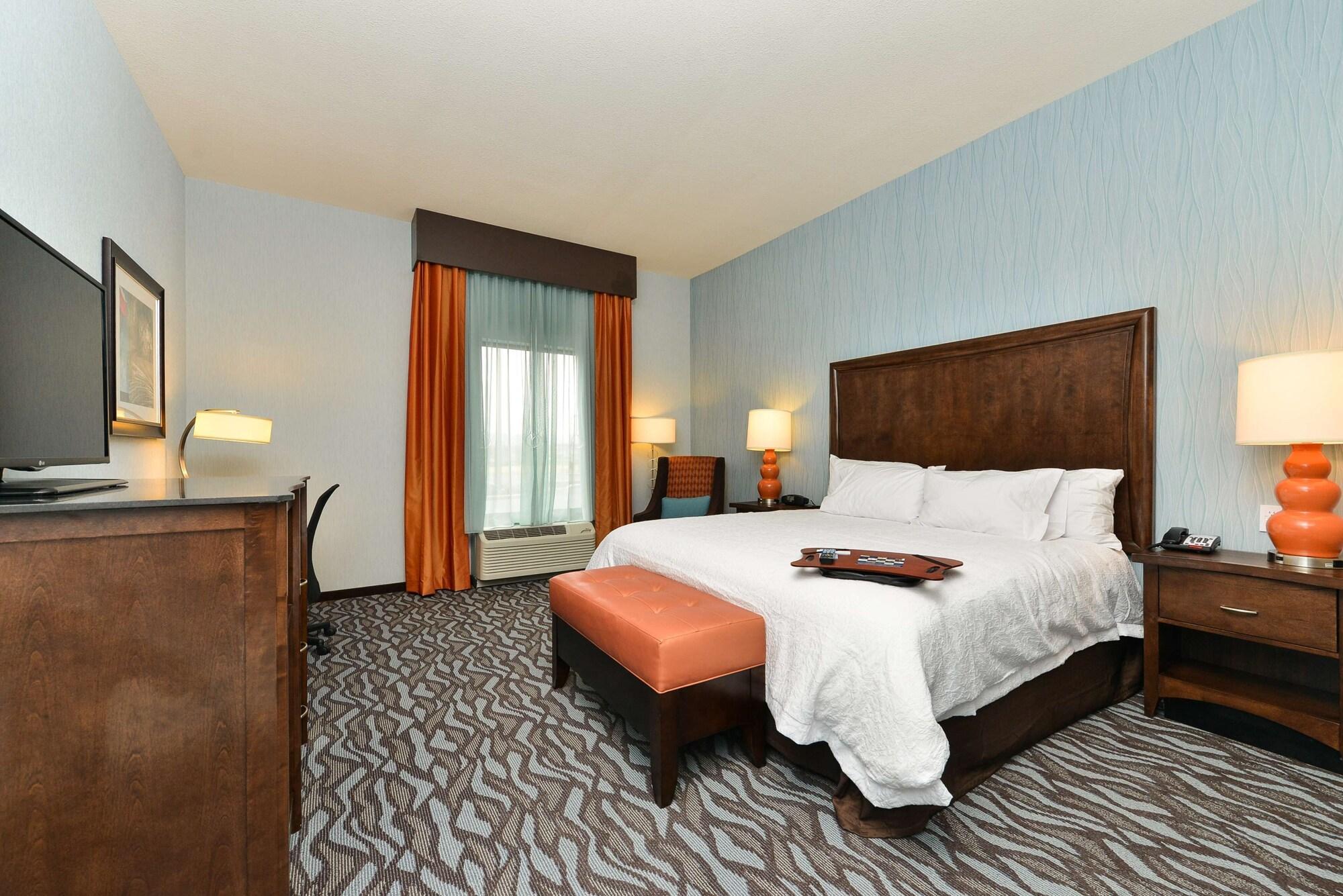 Hampton Inn Corning/Пейнтед-Пост Екстер'єр фото