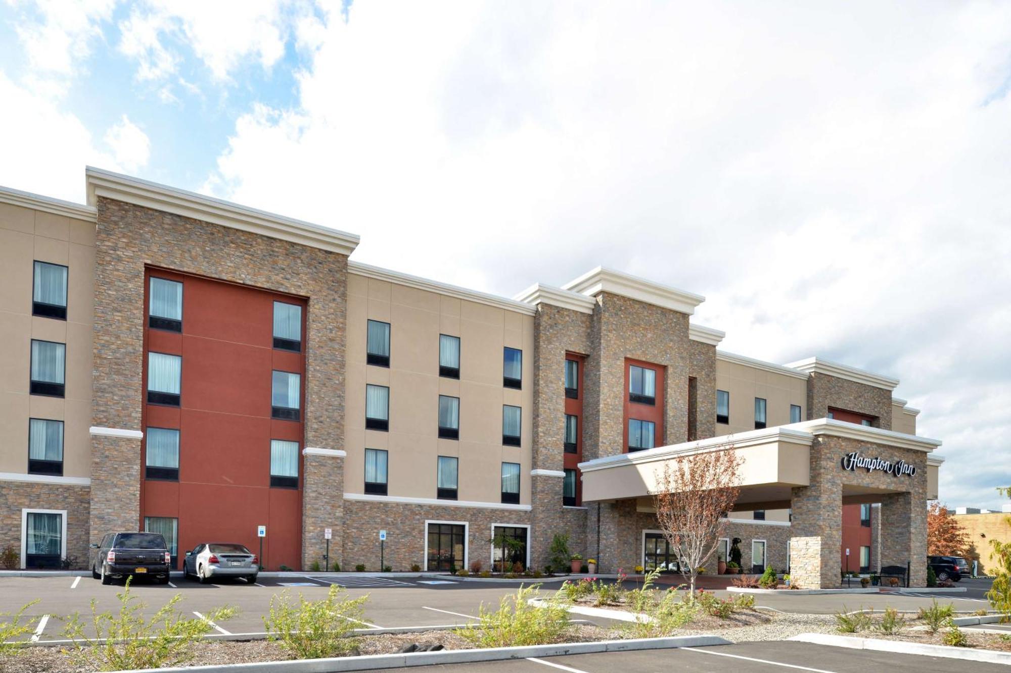 Hampton Inn Corning/Пейнтед-Пост Екстер'єр фото