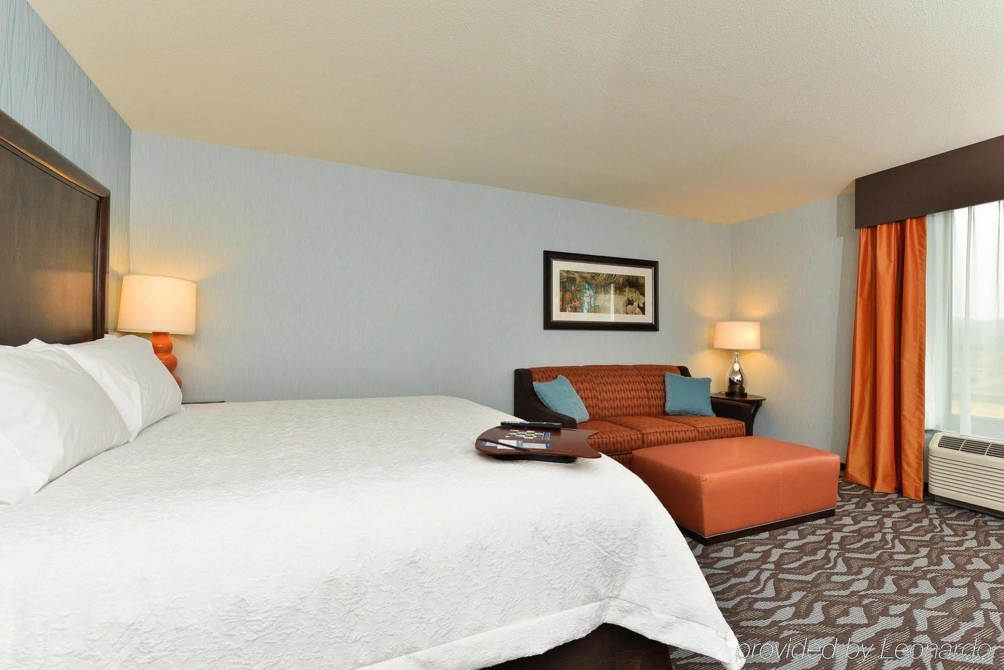 Hampton Inn Corning/Пейнтед-Пост Екстер'єр фото